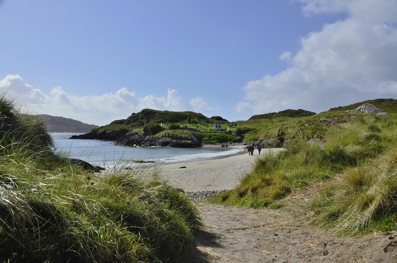 Derrynane Hotel & Holiday Homes Caherdaniel Exterior photo